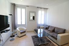 Apartment in Cannes - Carré d'Or 1 bedroom 2 mins Croisette 243