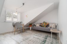 Apartment in Lisbon - Nomad's Lisbon Castello Flats 2nd Floor