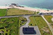 Coral Strand Ballyconneely, Pretty Seaside Holiday Home in Connemara, County Galway