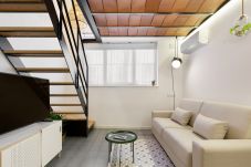 Apartment in Barcelona - OLA LIVING CALABRIA 1 DUPLEX