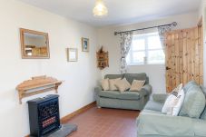 Sweetbriar Holiday Cottage, Mill Road Farm, Cluster of Pet-Friendly Holiday Accommodation Available in Kilmore Quay, County Wexford