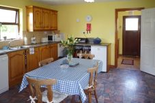 Sheans Holiday Cottage, Pretty, Self-Catering Holiday Accommodation, Killarney, County Kerry