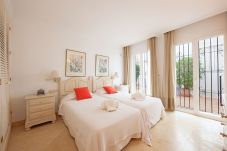 Apartment in Marbella - White Pearl Beach J4