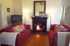 Fleur Holiday Cottage, Pretty Self Catering Holiday Accommodation near Killorglin, County Kerry