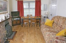 Garden Cottage Tipperary, Rural Pet-Friendly Holiday Accommodation Available in Cahir, County Tipperary