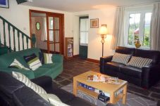 Stone Cottage, Seaside Holiday Accommodation Available in Kenmare County Kerry