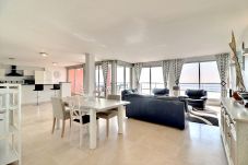 Apartment in Valras-Plage - LENG 302 GOLFE CLAIR