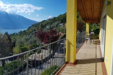 Apartment in Tremosine - Loft Diva Lake view