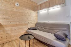 Apartment in Genos - hoomy10595