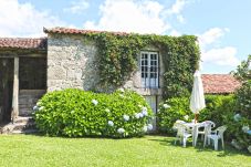 Farm stay in Arcos de Valdevez - Casinha da Torre - Quinta da Breia