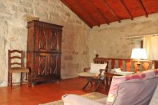 Farm stay in Arcos de Valdevez - Casinha do Terraço - Quinta da Breia