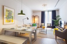 Apartment in Barcelona - OLA LIVING BROTO