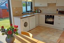 Beachside Avenue Self-Catering Family Holiday Home, Riverchapel, County Wexford