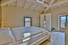 Apartment in Tignale - Appartamento Luna