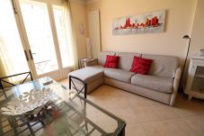 Apartment in Cannes - 1 bedroom Henri IV Croisette 240