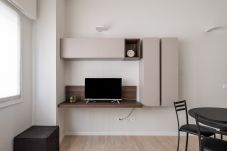 Apartment in Bologna - Boldrini 6 (int. 2) - Studio Grey al Parco della M