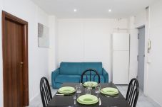 Apartment in Naples - Napoli Centrale Budget Apartment