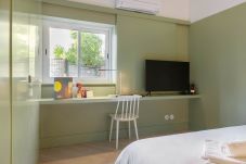 Rent by room in Cascais - (D1) Jardim Green Suite