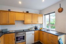 Clifden Town Holiday Home, Coastal Holiday Accommodation in Clifden, County Galway.