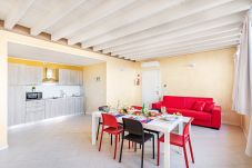 Apartment in Toscolano-Maderno - Corte Benaco - Chiaretto LOCZ