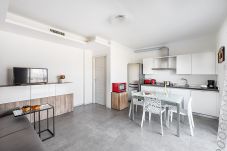 Apartment in Peschiera del Garda - Una Terrazza sul Lago A2