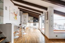 Apartment in Bologna - San Vitale 80 - Loft con 2 terrazzi nei pressi del