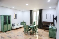 Apartment in Naples - Modern Apartment at Piazza del Gesù