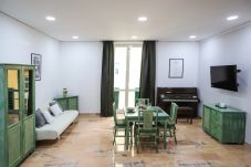 Apartment in Naples - Modern Apartment at Piazza del Gesù