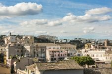 Apartment in Rome - The Trastevere Penthouse Experience