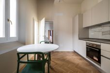 Apartment in Bologna - D'Azeglio 29