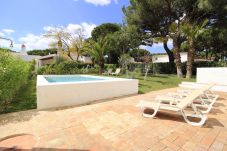 Villa in Albufeira - ALBUFEIRA TRADITIONAL VILLA WITH POOL by HOMING