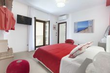 Apartment in Sorrento - Casa Cristina Yellow