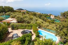 Villa in Massa Lubrense - Villa The Stone on the Sea