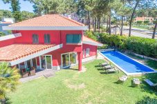 Villa in Aroeira - Villa das Begonias