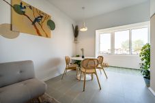 Apartment in Porto - Nomad's Easy Stay - 1BED Sta Catarina City View