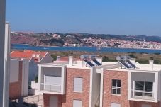 Apartment in A dos Cunhados - Bela Baia