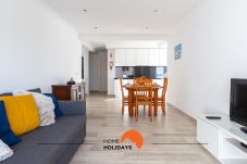 Apartment in Albufeira - #089 Sunny Balcony, High Speed WiFi, 150 mts Beach