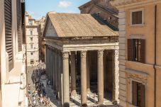 Apartment in Rome - The Pantheon Terrace Experience