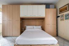 Apartment in Bologna - Studio Calari 9/2