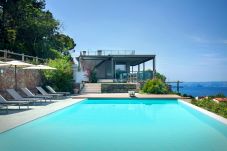 Villa in Torri del Benaco - Villa GEMMMA with Private Pool