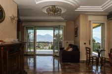 Apartment in Naples - Appartamento con terrazzo a Capodimonte