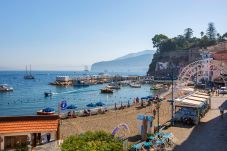 House in Sorrento - Leucosia