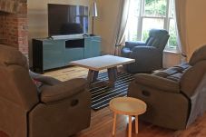 Courtyard Holiday Cottage No. 8, Seaside Holiday Accommodation Available in Bettystown, County Meath