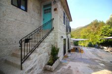 Cottage in Rio Caldo - Villa Dos Santos - Country House