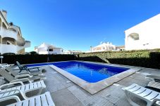 Apartment in Quarteira - QUARTEIRA CLASSIC WITH POOL by HOMING