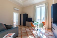 Apartment in Naples - Modern Apartment at Corso Vittorio Emanuele II