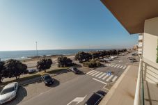 Apartment in Matosinhos - MODERN GRAND SEASIDE &  SEA VIEW