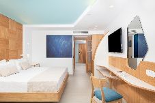Apartment in  - Lyttos Mare Hotel Club Suite 36sqm Pool/Sea View