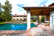 Villa in Pian di Sco - Villa Magnolia in most Exclusive Borgo in Tuscany