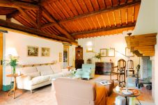 Villa in Pian di Sco - Villa Olivo in most Exclusive Borgo in Tuscany